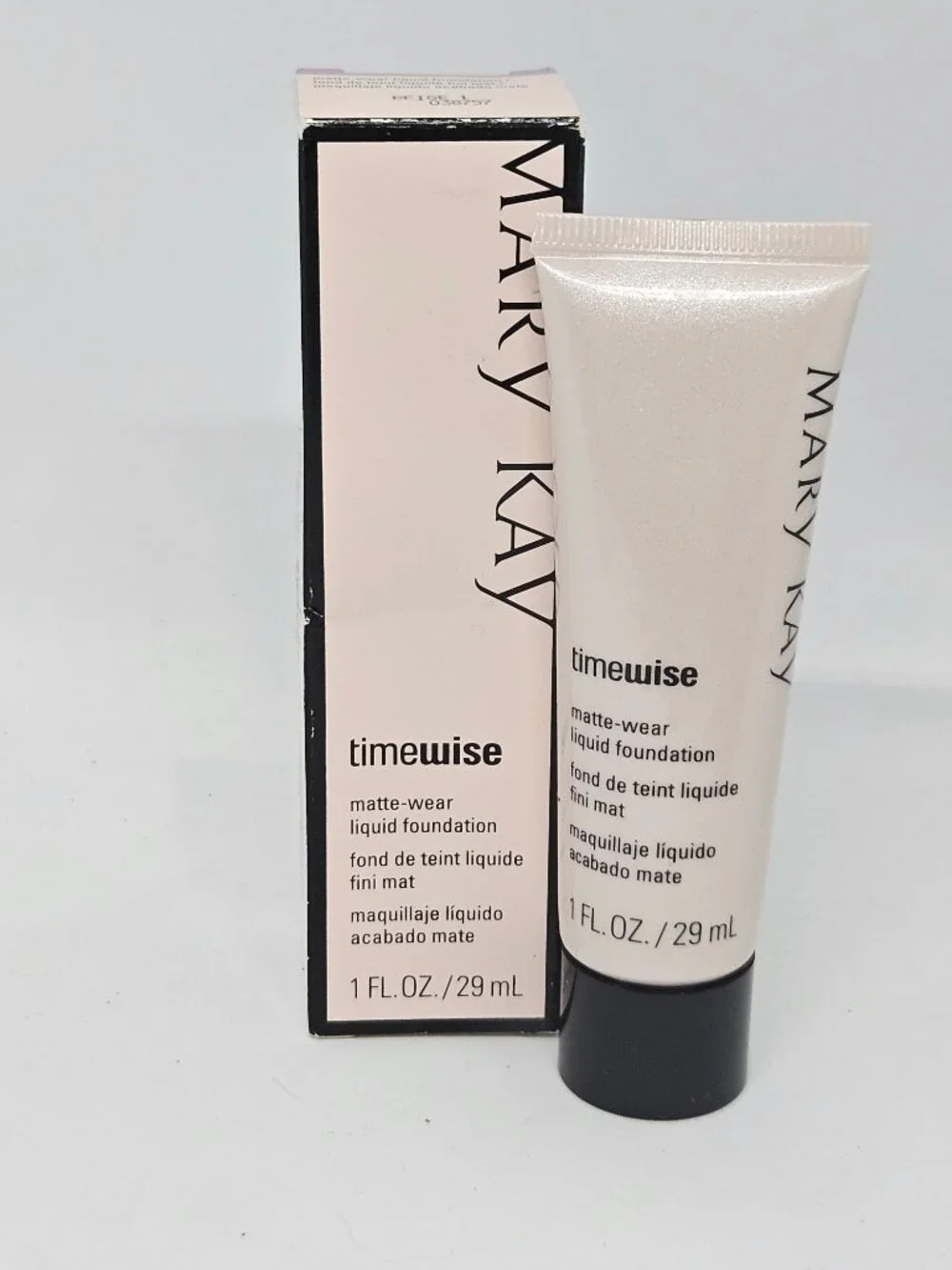 Beige 1 Timewise Matte-Wear Liquid Foundation
